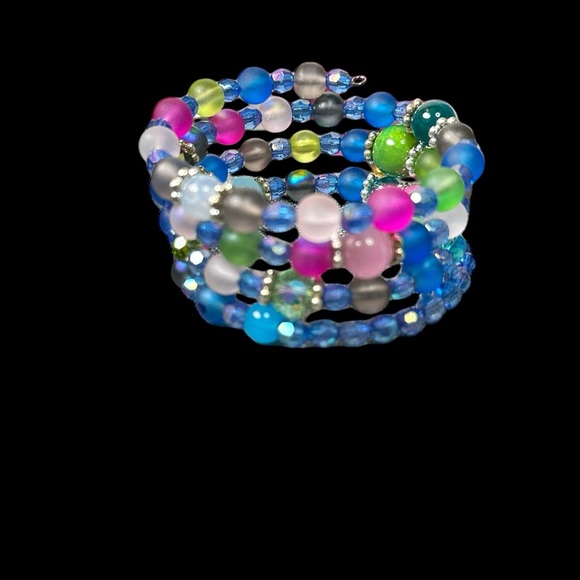 Spring bling, memory wire, stackable bracelet - Picture 4 of 6